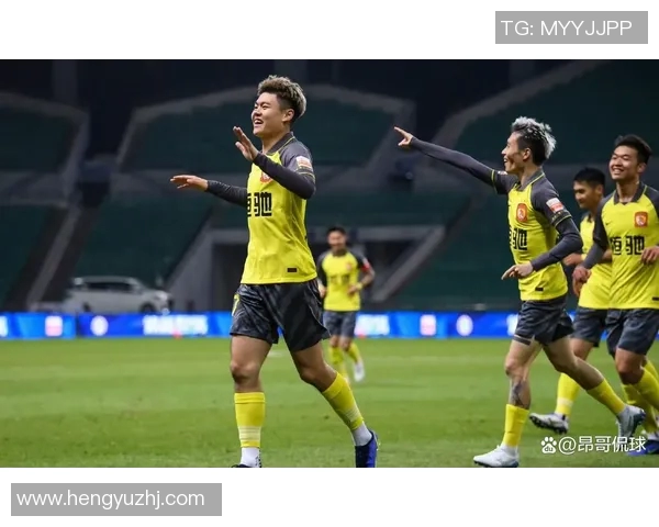 广东对阵福建马尚的精彩对决引发球迷热议，谁能赢得最终胜利